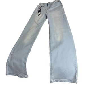 Fashion Nova Light Wash Straight Stretch Jeans